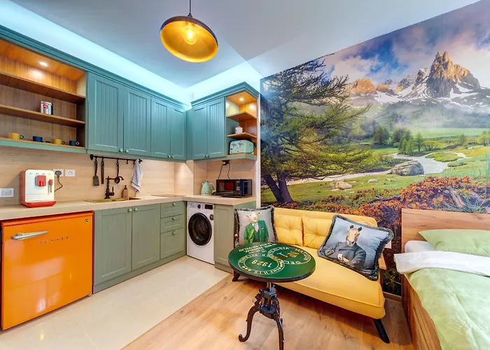 Into The Woods - Charming By Flat Manager Apartment Smolyan